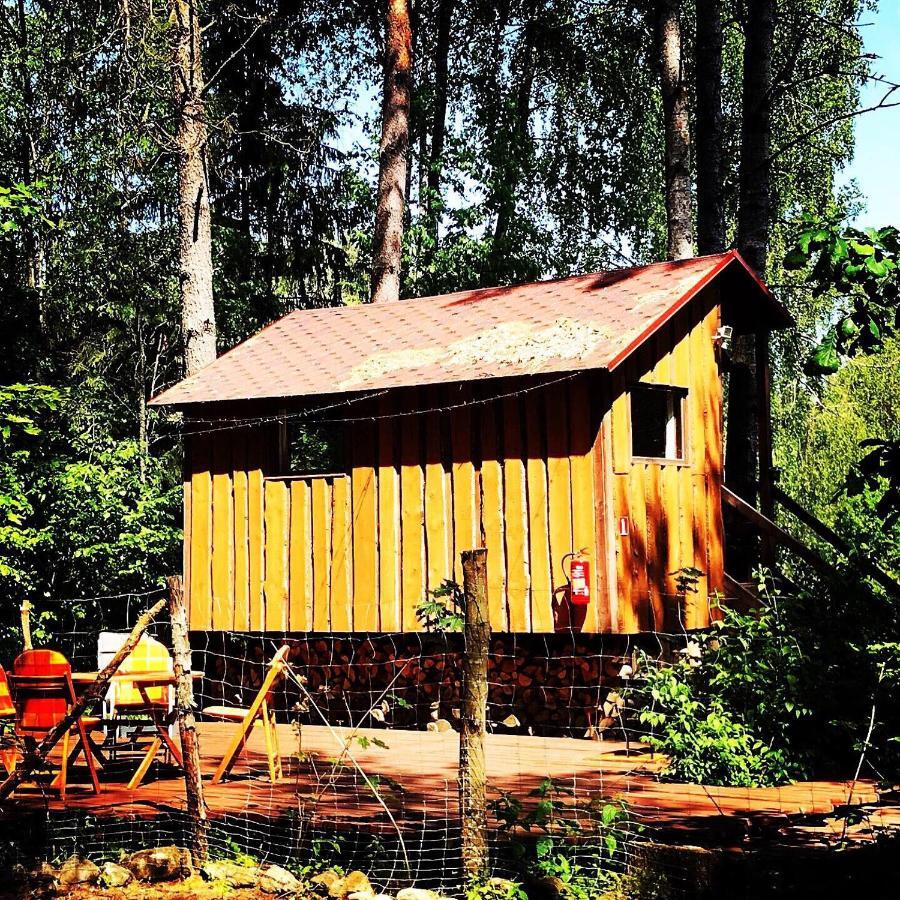Nature Retreat "Upes Dizvietas" คราซลาวา ภายนอก รูปภาพ
