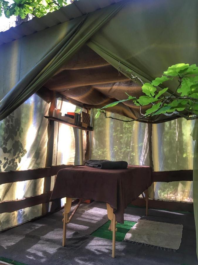 Nature Retreat "Upes Dizvietas" คราซลาวา ภายนอก รูปภาพ